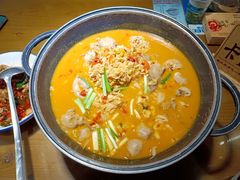 鱼籽鱼泡火锅-剁椒入味(黄土岭店)