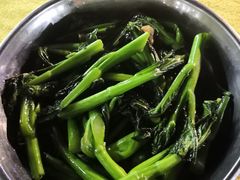 烧鹅-大自然美食农庄(广州南站店)