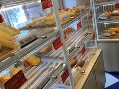-85度C(生甜甜圈研究工坊·上海局门店)