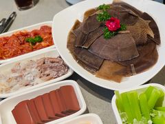 -海底捞火锅(公益西桥店)