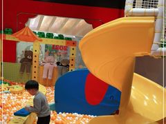 -莫莉哇咔亲子餐厅(乐堤港店)