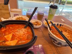 -阿香米线(华阳城店)