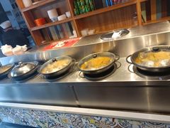 自助调料区-俭寨大盘鸡·缸子肉·小公鸡·新疆菜(云通店)