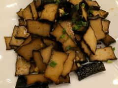 -唐师傅湘西名菜馆(武陵路店)