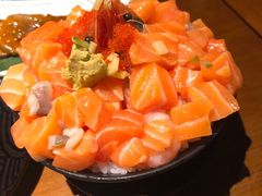 三文鱼火山丼-魔丼屋(日月光店)