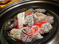 -唯成•韩国炭火烤肉 유성고기