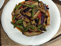 -牛头鱼庄·地道广西菜(西明店)