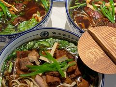 -镇南锅盖面馆(解放路店)