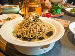 -吴越荣记苏州菜·松鼠桂鱼100%活鱼现做(斜塘老街店)
