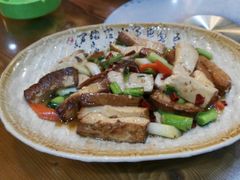 铁板岩茶豆腐-下梅人家土菜馆(历史文化餐厅度假区店)