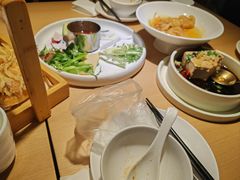 -关东小磨东北菜(上海长风大悦城店)