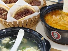 -闫家驴肉老店(华电一校店)