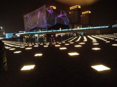 -南京眼步行桥