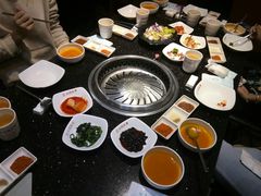 -木槿花韩式炭烤·熟成肉工坊(孙文东路店)