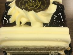 -红宝石·鲜奶小方·海派西点房(四平店)