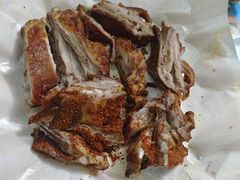 -艾力江和田馕坑烤肉店
