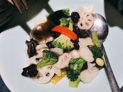 -金狮麟·新豫菜(金码大厦店)