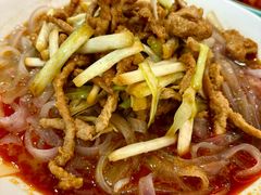 肉丝粉皮带底-邢家锅贴老店·非遗·开封菜(金明广场店)