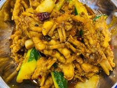 干锅姜辣凤爪-江城燕子大排档(江汉路步行街店)