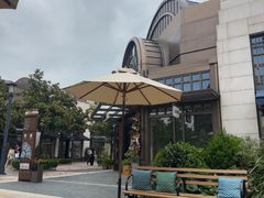 -比斯特上海购物村精品奥特莱斯