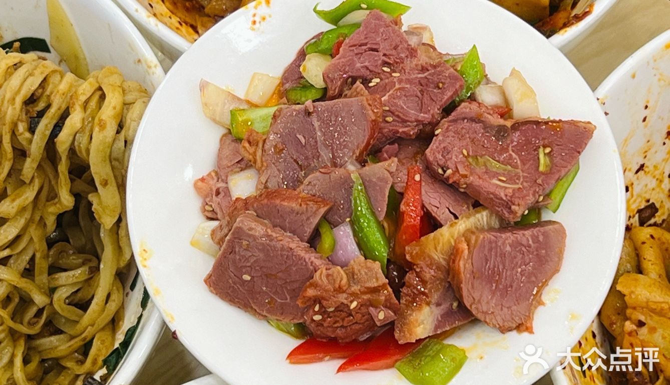 陕西忒色面馆～大唐不夜城附近️ 来西安怎么能不吃面！