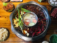 -周幺妹重庆老火锅(银泰城总店)