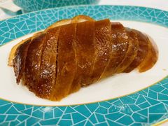 -品悦酒店(三林古镇店)