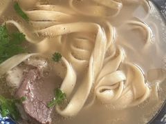 -十二忠手拉面(中华路店)