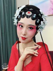 -盘子女人坊生日照·摄影馆(华强店)