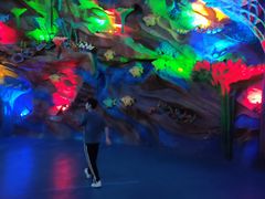 -泉城欧乐堡海洋极地世界