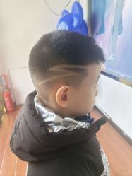 -可酷艺剪专业儿童美发沙龙(长风国贸第六馆店)