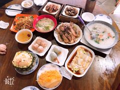 -海口骑楼小吃街