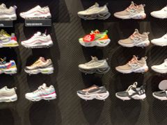-NIKE品牌体验店(金源新燕莎店)