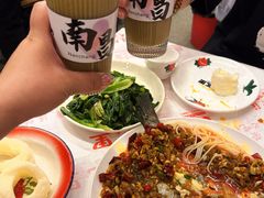 -堂瓦里·33年传统赣菜(第一街区店)