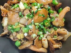 -麻伊伏土菜馆(朗州路店)