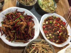 -味老大土碗菜(中山三路店)