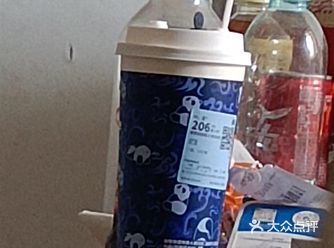 #城市向导官#外卖点可堂食餐厅的才靠谱这位奶茶分为传