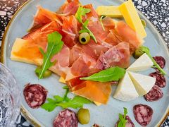 西班牙火腿芝士拼盘-ibarrel爱杯·bistro&brunch(江宁路店)