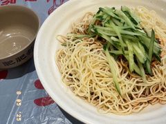 -肥肥虾庄·金牌油焖大虾(东湖欢乐谷店)