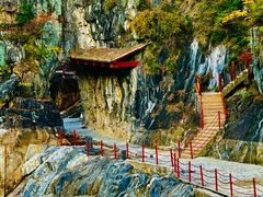 -汉中石门栈道风景区