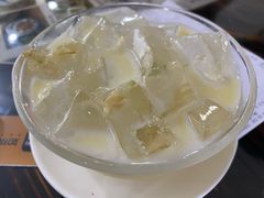 -周大娘牛乳(旧寨古村总店)