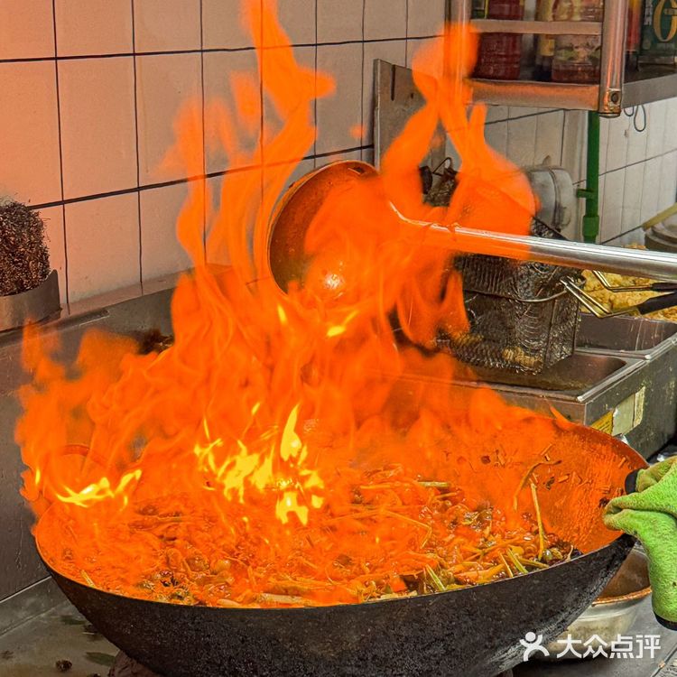 每一口都是爱你的味道！这家螺蛳粉尊嘟绝了！ 