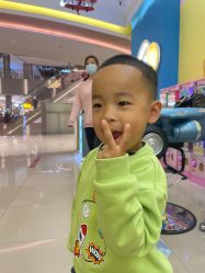 -爆米花儿童美发乐园