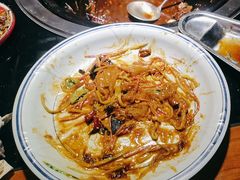 -刘淑芬·活鱼铁锅炖(北京首店)