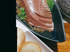 -老牌坊云南鱼豆花火锅(哈西万达店)