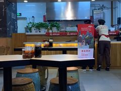 大堂-桂在香知桂林米粉(红博中央公园店)