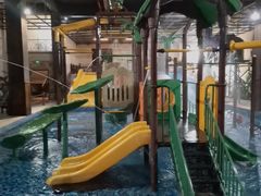 -泉城欧乐堡戏水湾艺术养生温泉