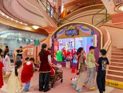 -奈尔宝·国风主题儿童乐园·亲子餐厅(豫园商城店)