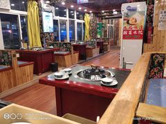 -田家大院东北农家菜铁锅炖(西安总店)