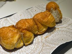 酸奶麻花-阿里疆Alijiang·丝路美食·异域风情·清真(长楹天街店)